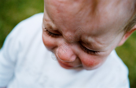 哭泣的婴儿害怕,惊慌图片素材
