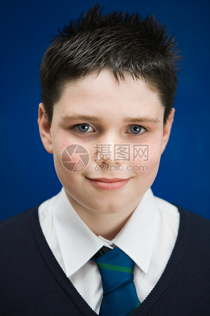 一个男孩的学校肖像图片