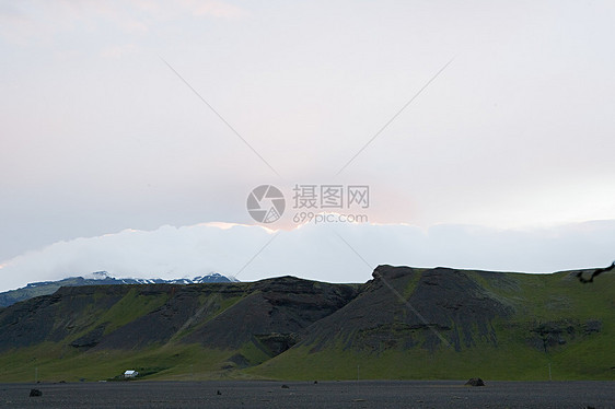 火山山上的日落图片