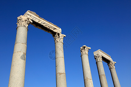 土耳其伊兹密尔的阿戈拉罗马柱图片