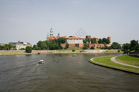 维斯图拉河和瓦维尔城堡图片