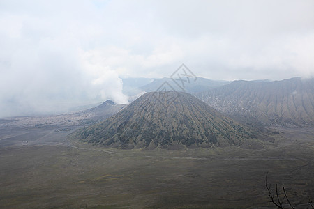 布罗莫火山和死火山图片
