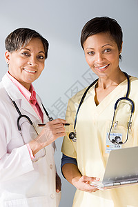 医生和护士的画像图片