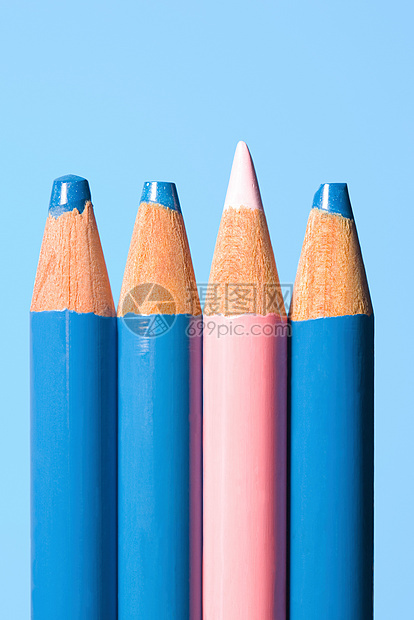 粉红铅笔配蓝铅笔图片