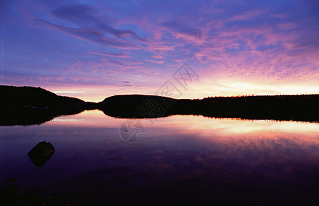 戈壁湖日落图片