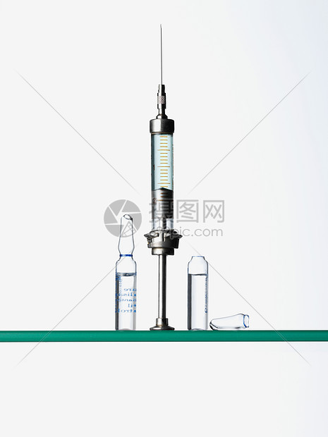 注射器和药架图片