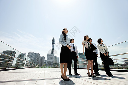 东京女子图鉴城市中的商人背景