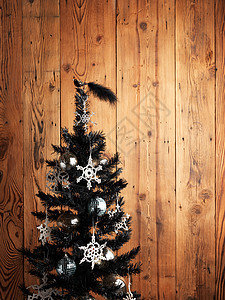 圣诞树靠木镶板图片