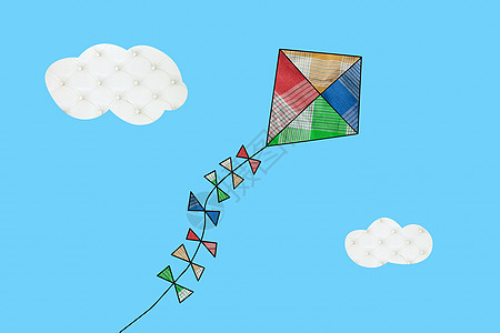 风筝在蓝天上飞翔图片