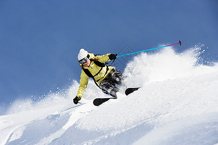 女子快速滑雪高清图片