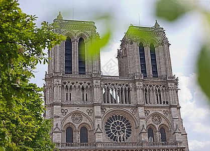 巴黎圣母大教堂图片