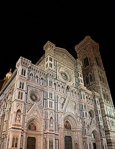 意大利佛罗伦萨夜幕大教堂图片