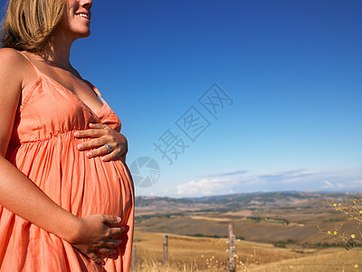孕妇散心图片