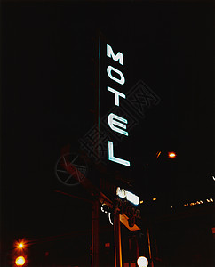 夜间汽车旅馆标志图片