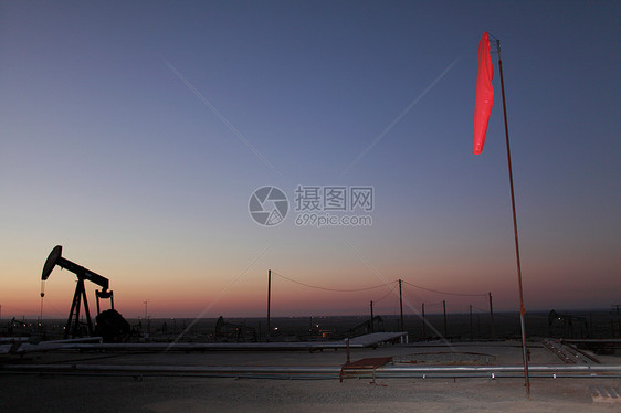 油田泵风缸图片