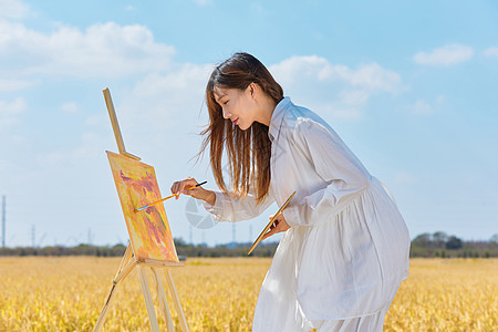 麦田油画文艺清新美女户外油画写生背景