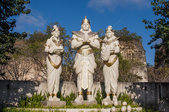 巴厘岛神鹰广场雕塑图片