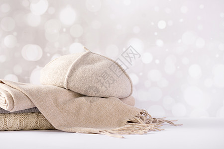 冬季保暖围巾帽子图片