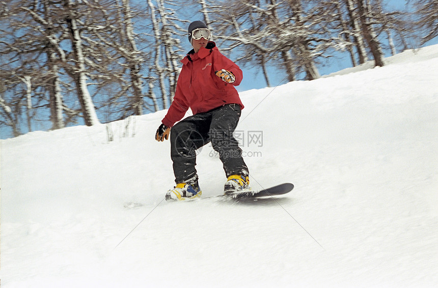 ‘~男性玩滑雪板  ~’ 的图片