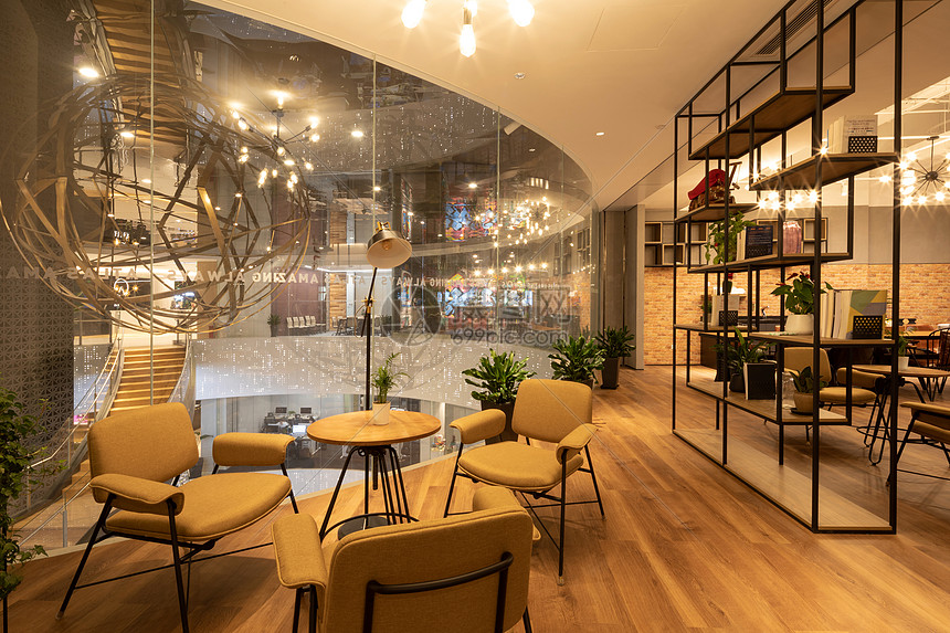 开放式休闲办公空间高清图片下载-正版图片501536170-摄图网