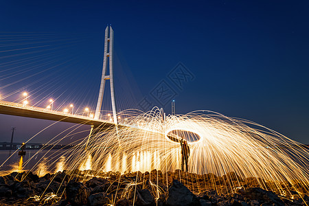 南京长江大桥夜景光绘图片
