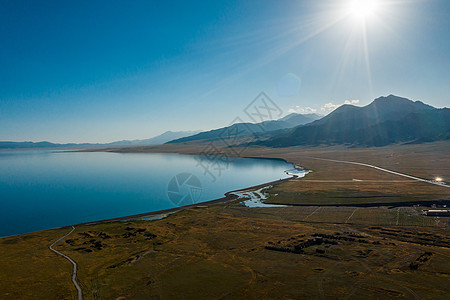 新疆赛里木湖航拍风光图片