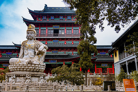 南京毗卢寺佛像与传统建筑图片