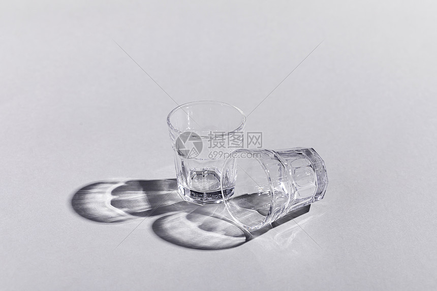 透明玻璃杯高清图片下载 正版图片 摄图网