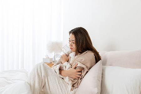 女性伤心难过失恋分手图片