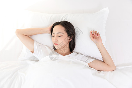 居家青年女性睡觉睡眠图片