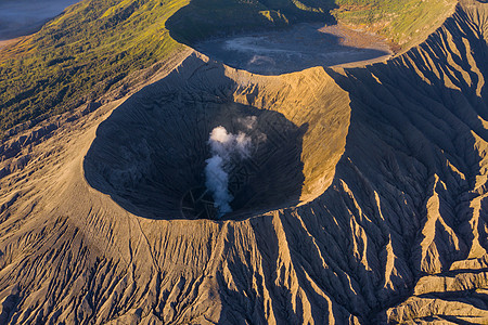 印尼布罗莫火山航拍特写图片