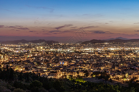 希腊雅典城市璀璨的夜景图片