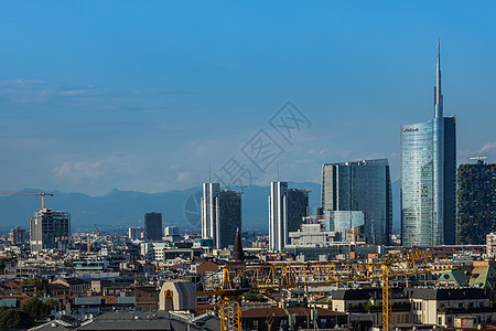 意大利米兰城市建筑天际线背景图片