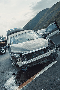 高速路车祸汽车 高速路高清图片