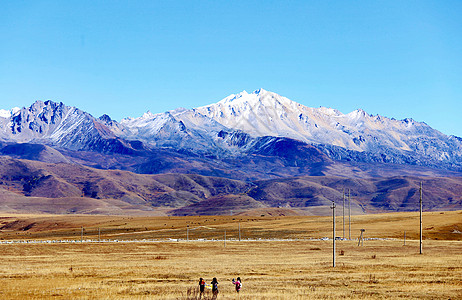 中国少数民族四川新都桥雪山国道318线背景