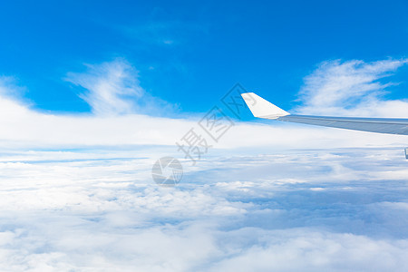 飞机窗外云层素材图片