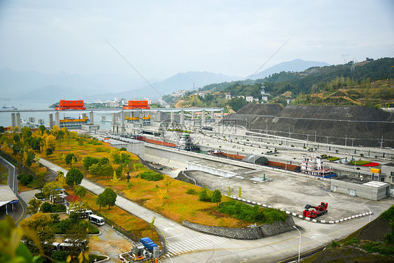 三峡双线五级船闸图片