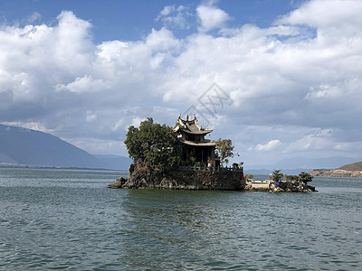 海清寺苍山洱海下的小普陀寺背景