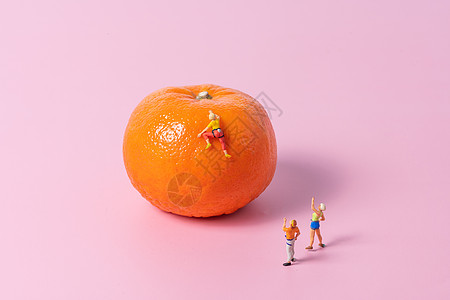 小人与橘子背景图片