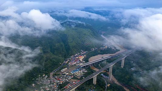 中国最美高铁站高速并铁并行背景