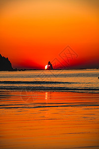 青岛石老人海水浴场海上日出中国十大最美日出观赏地图片