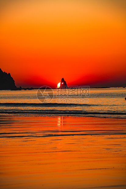 青岛石老人海水浴场海上日出中国十大最美日出观赏地图片