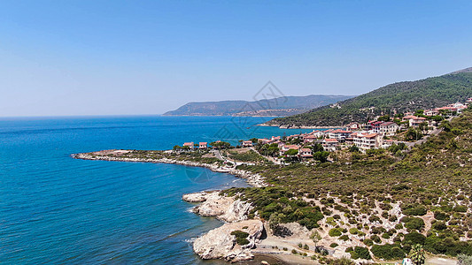 航拍爱琴海海岛海岸线背景图片
