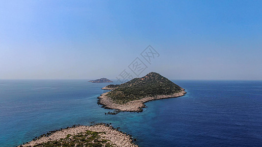 航拍爱琴海上的岛屿图片
