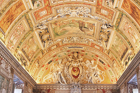 梵蒂冈博物馆走廊拱顶壁画图片