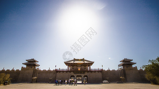 景区雕塑敦煌阳关景区大门背景