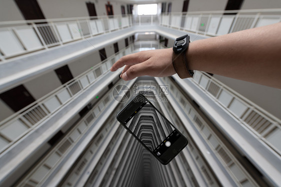 楼宇现代建筑手机摄影图片