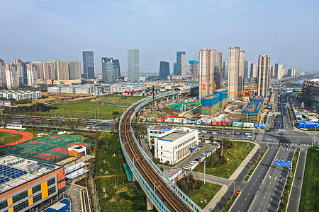 城市基础建设路轨图片