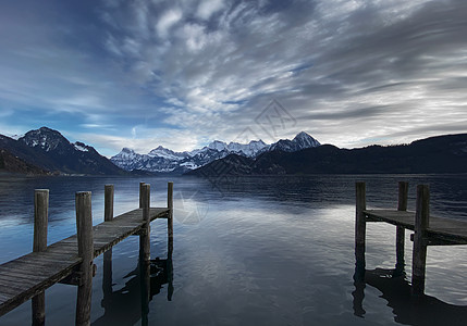 瑞士琉璃湖风光图片