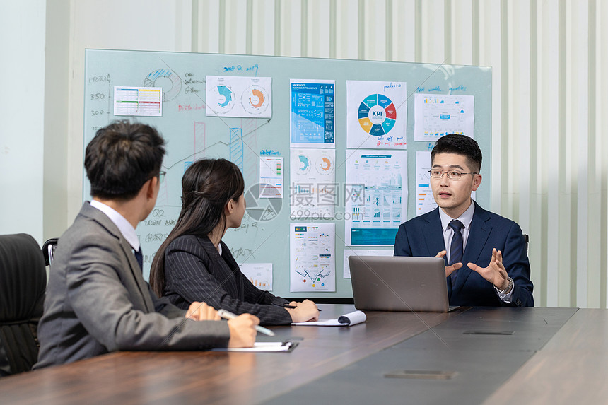 探讨公牛攻防效率关键指标 通过机器学习预测比赛走势与胜负关联性